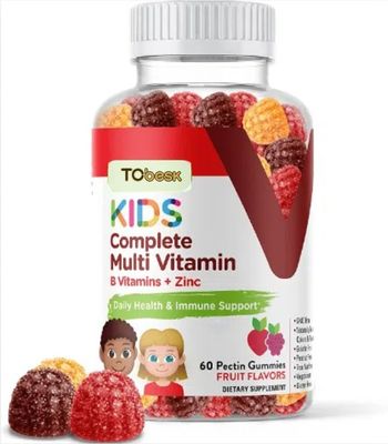 Multivitamins Dietary Supplement Kids Multi Flavors Gummies Candy in Strawberry Flavors